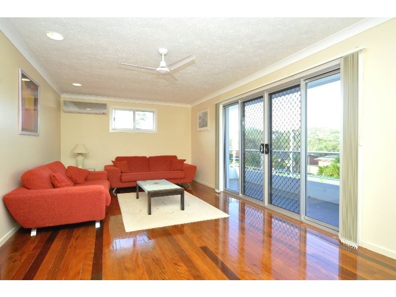 64A Kumbari Close, Southport QLD 4215