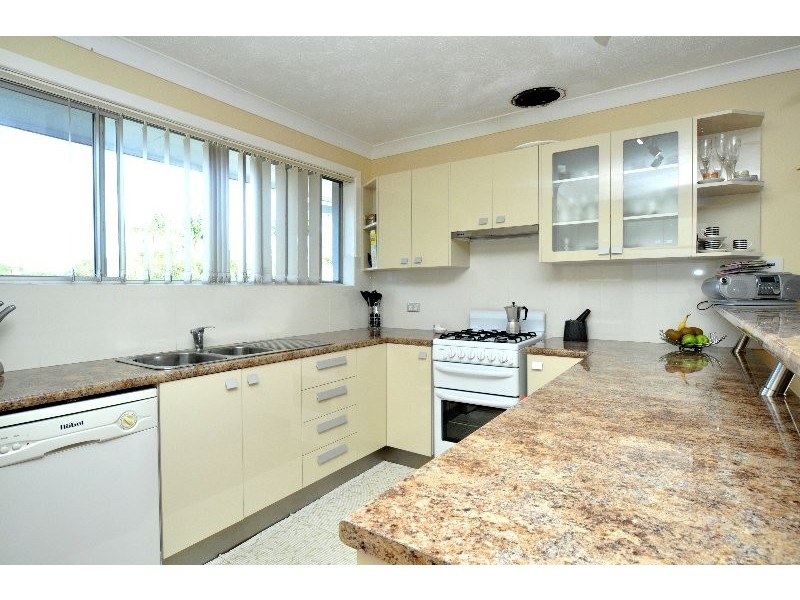 64A Kumbari Close, Southport QLD 4215