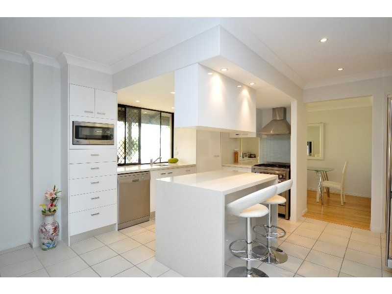 103 Christina Ryan Way, Arundel QLD 4214