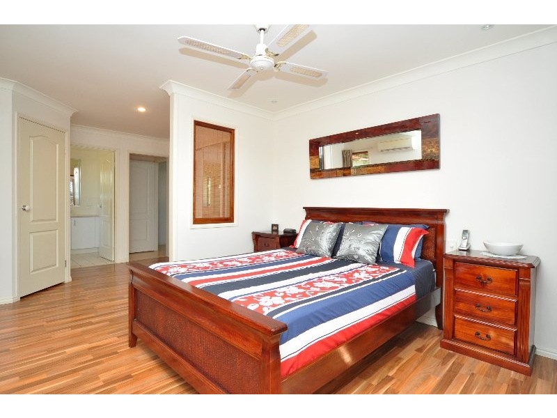 103 Christina Ryan Way, Arundel QLD 4214