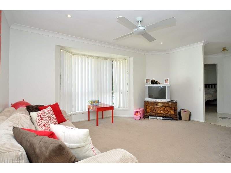 17 Greenacre Drive, Parkwood QLD 4214