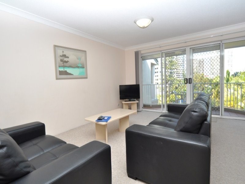 43/37 Bayview Street, Runaway Bay QLD 4216