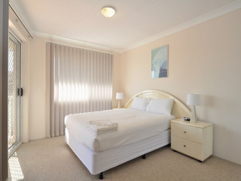 43/37 Bayview Street, Runaway Bay QLD 4216