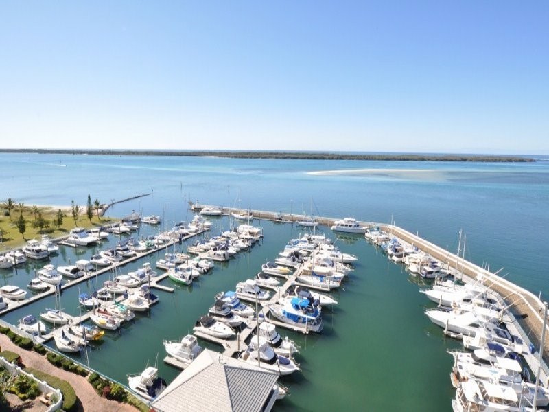 49/17 Bayview Street, Runaway Bay QLD 4216