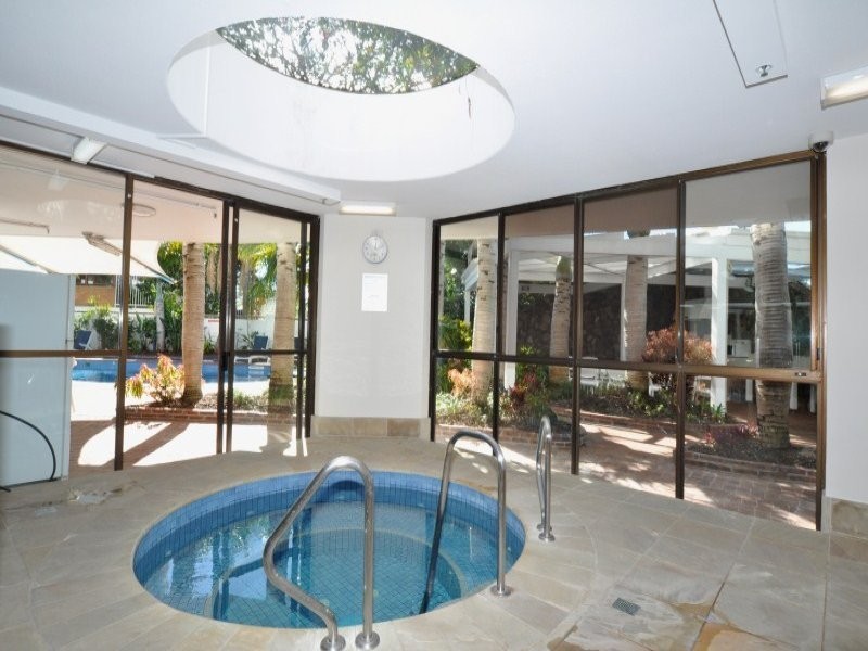 49/17 Bayview Street, Runaway Bay QLD 4216