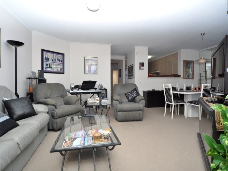 113/1 Lee Road, Runaway Bay QLD 4216