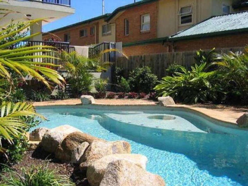 8/26 Bath Street, Labrador QLD 4215