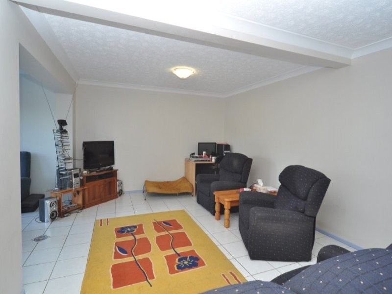 1/5 Perry Place, Biggera Waters QLD 4216