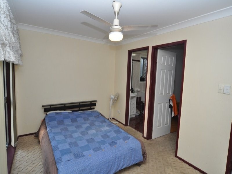1/5 Perry Place, Biggera Waters QLD 4216