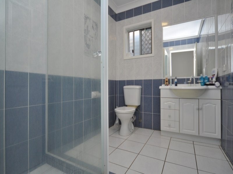 1/5 Perry Place, Biggera Waters QLD 4216