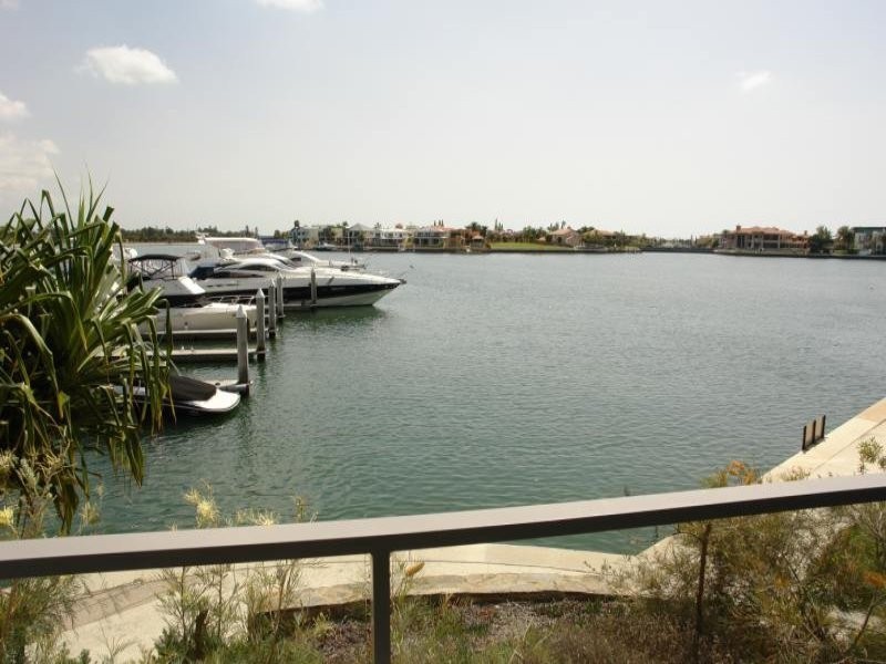 Ephraim Island QLD 4216