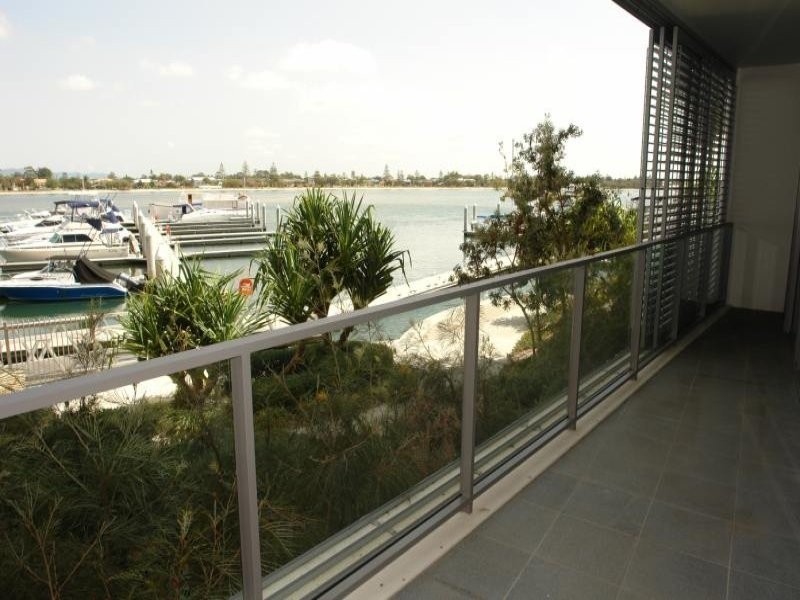 Ephraim Island QLD 4216