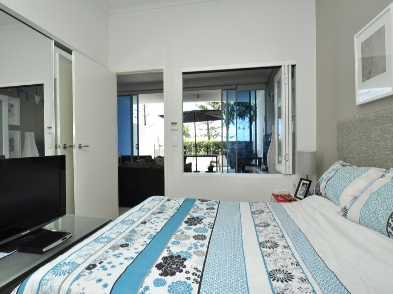 112/430 Marine Parade, Biggera Waters QLD 4216