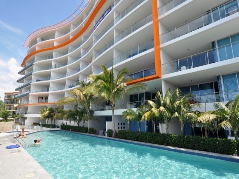 112/430 Marine Parade, Biggera Waters QLD 4216