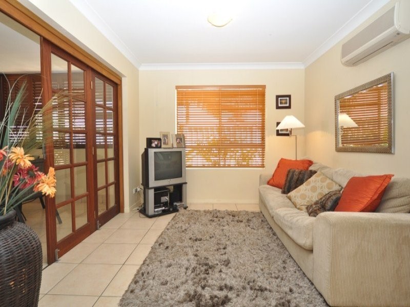 3/89 Bayview Street, Runaway Bay QLD 4216