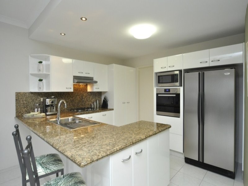 15/3 Lee Road, Runaway Bay QLD 4216