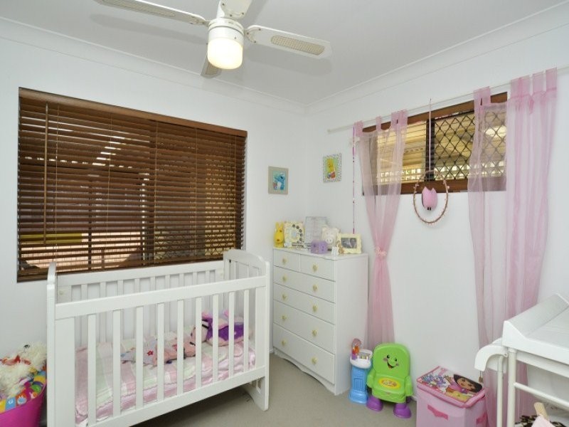 2/23 Margaroola Avenue, Biggera Waters QLD 4216