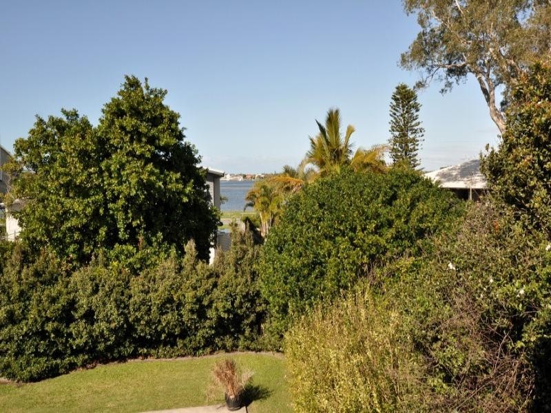 19 Dunnes Avenue, Hope Island QLD 4212
