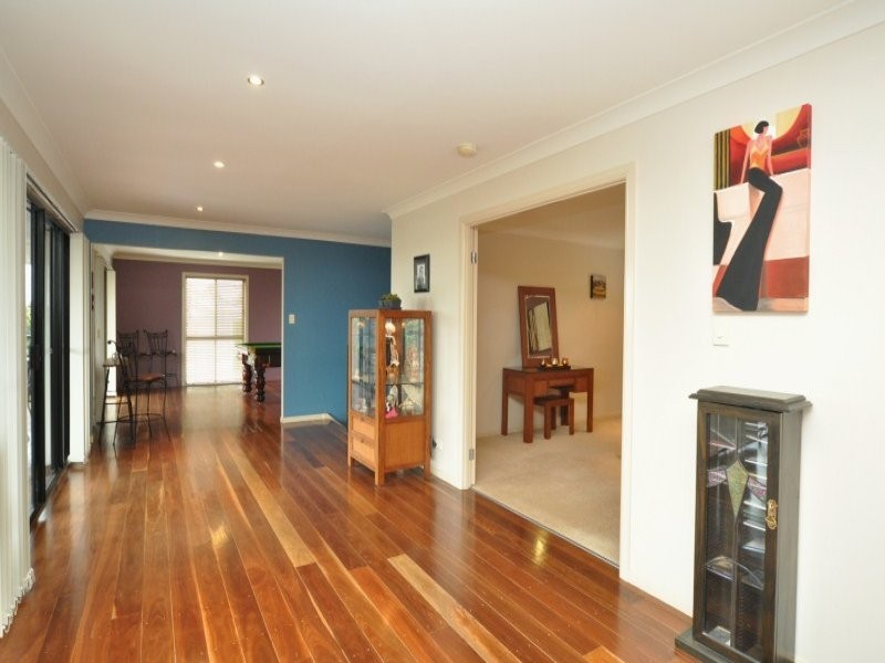 19 Dunnes Avenue, Hope Island QLD 4212