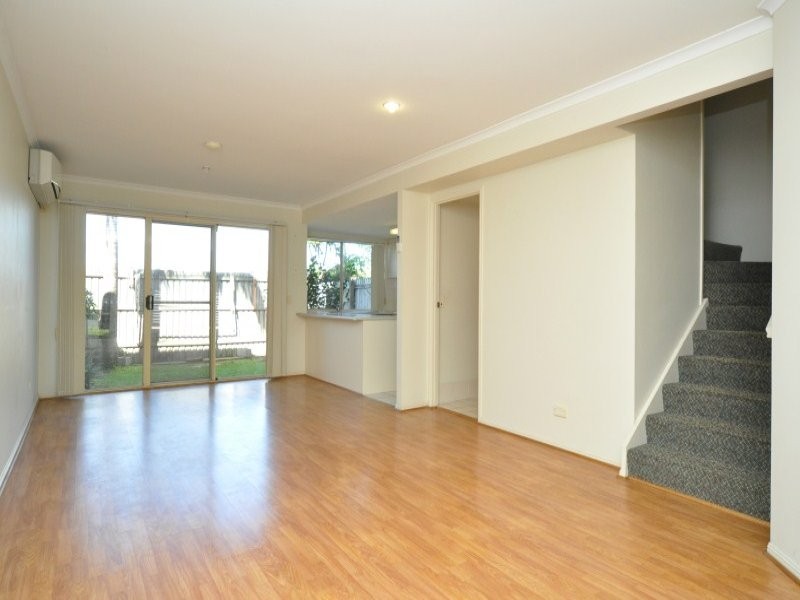 4/643 Pine Ridge Road, Biggera Waters QLD 4216