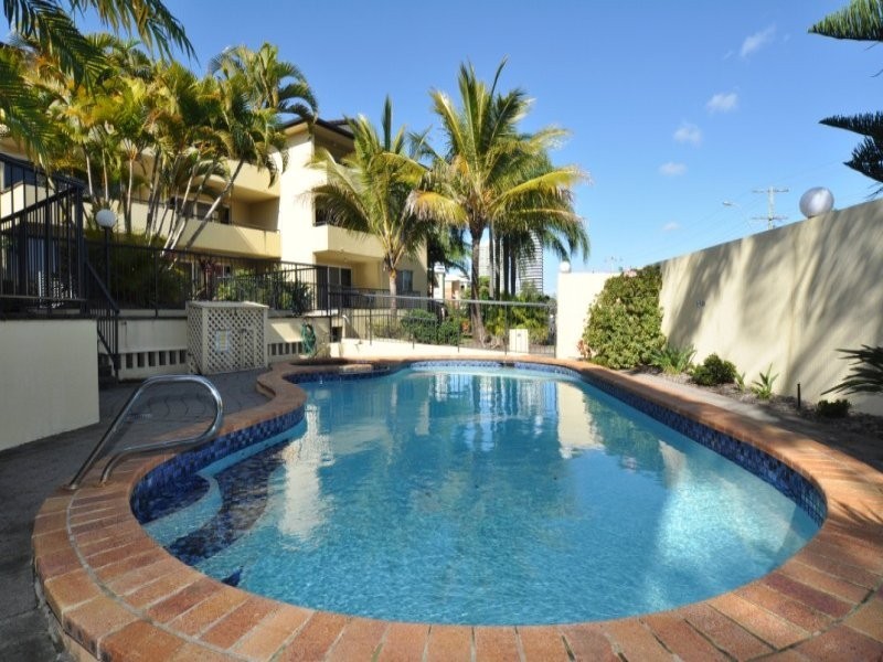 13/65 Bayview Street, Runaway Bay QLD 4216