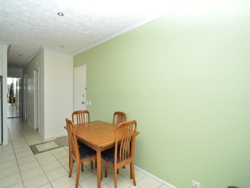 42/12 Whiting Street, Labrador QLD 4215