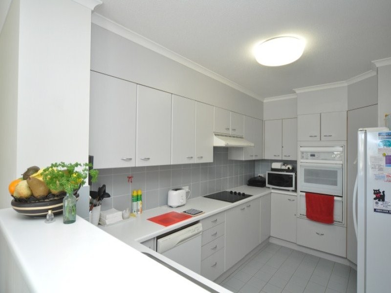 88/1 Lee Road, Runaway Bay QLD 4216