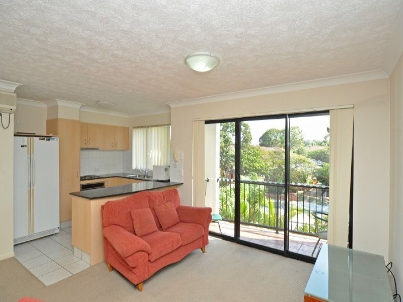 66/38 Labrador Street, Labrador QLD 4215