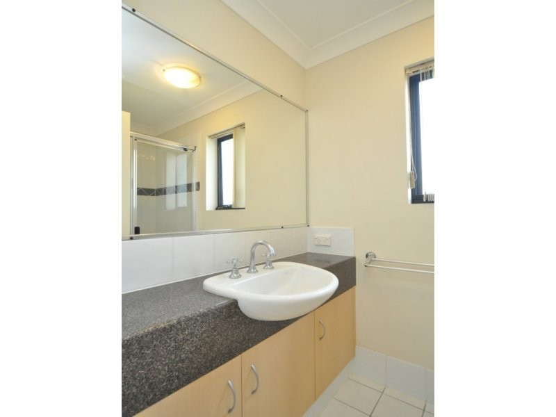 66/38 Labrador Street, Labrador QLD 4215