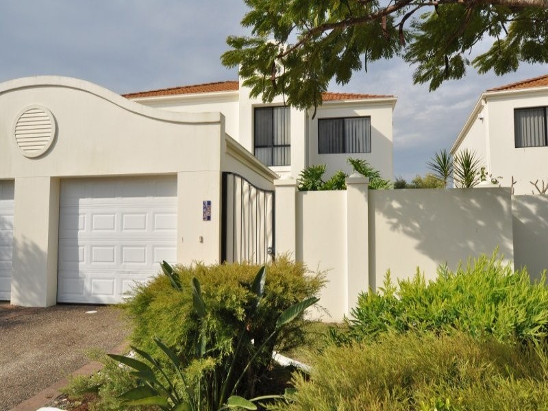 57/60 Caseys Road, Hope Island QLD 4212