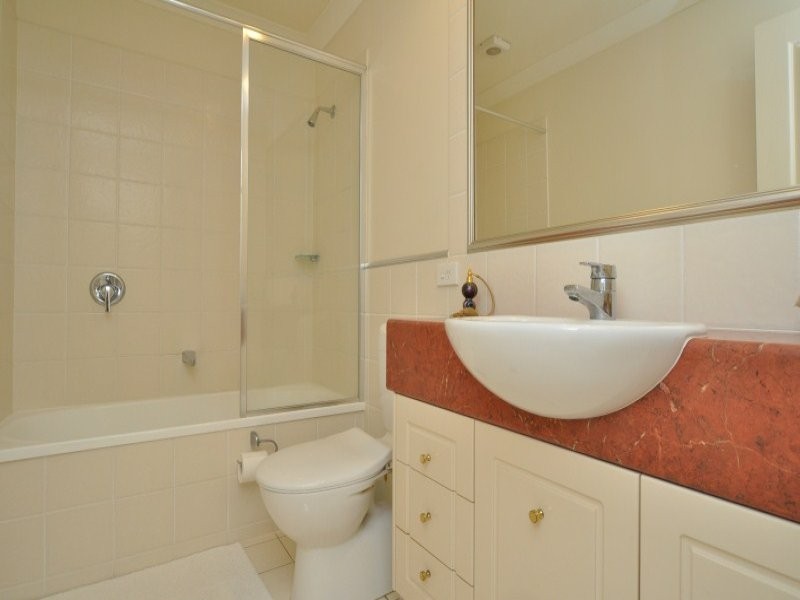 57/60 Caseys Road, Hope Island QLD 4212