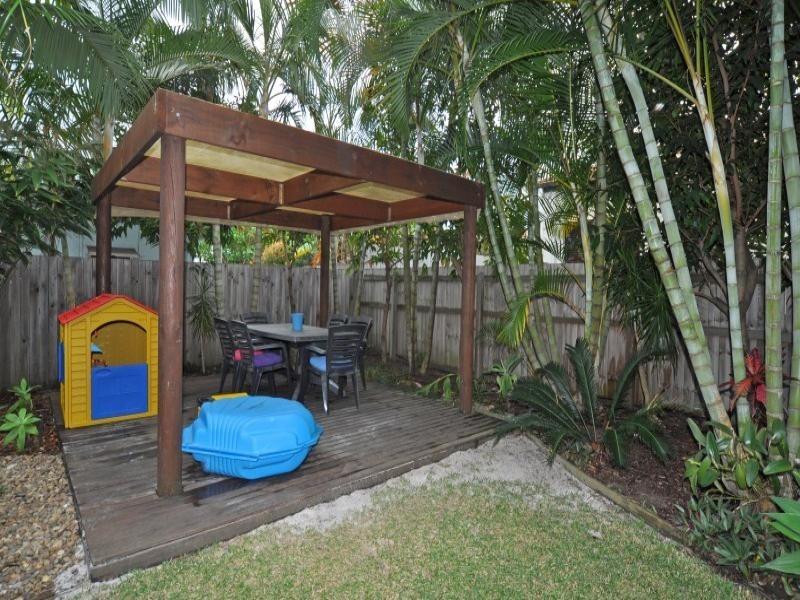 7 Clam Street, Runaway Bay QLD 4216