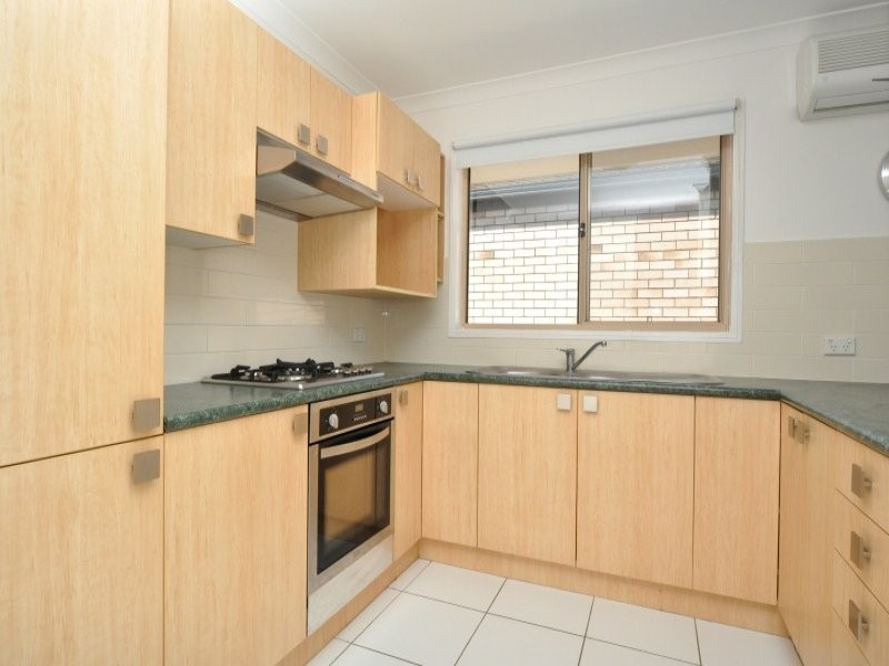 33 Seidler Avenue, Coombabah QLD 4216