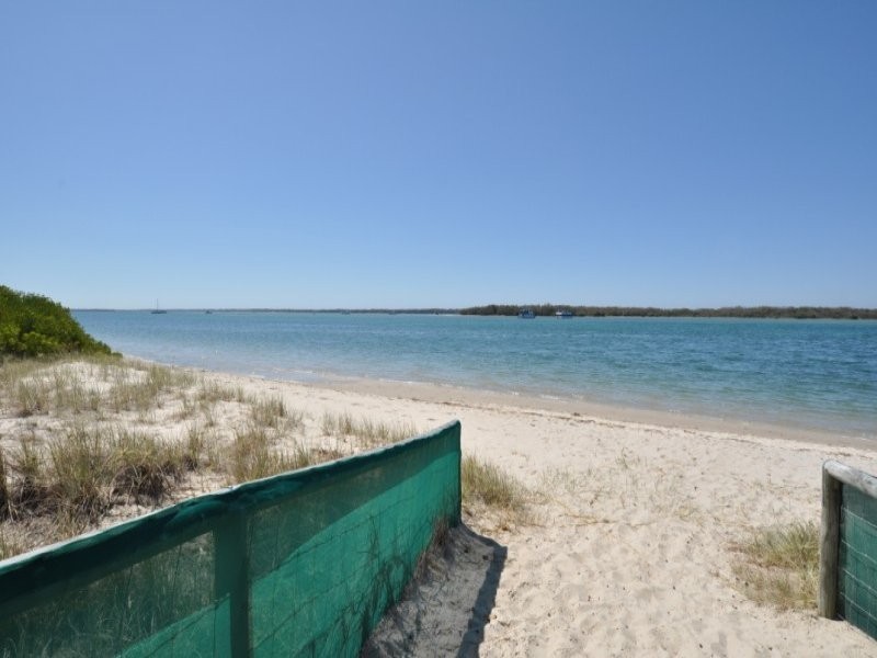 37/542 Marine Parade, Biggera Waters QLD 4216