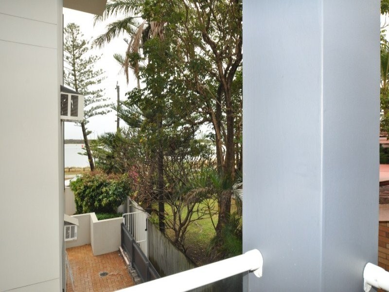 9/414 Marine Parade, Biggera Waters QLD 4216