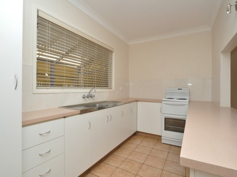 3/18 Central Street, Labrador QLD 4215