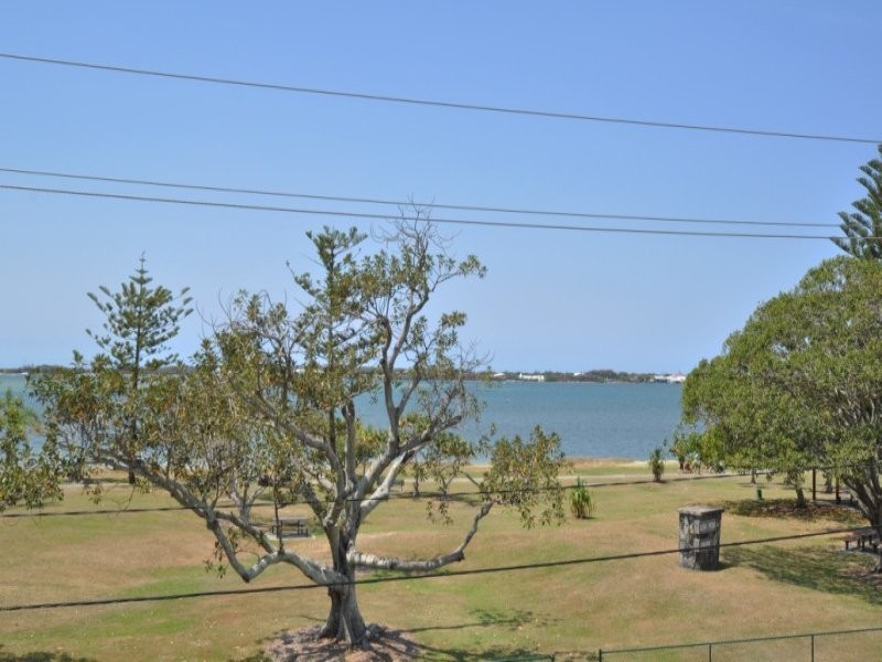 22/224 Marine Parade, Labrador QLD 4215