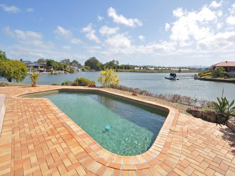 15 Clipper Court, Biggera Waters QLD 4216