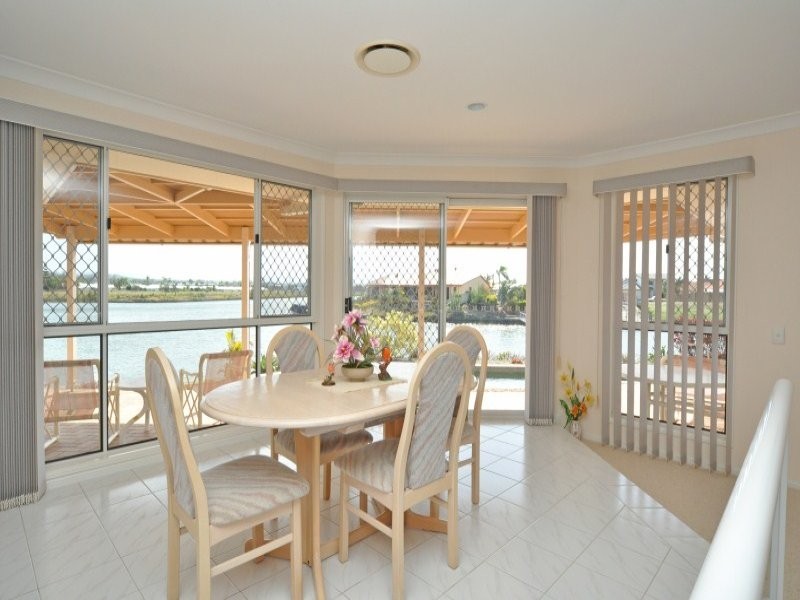 15 Clipper Court, Biggera Waters QLD 4216