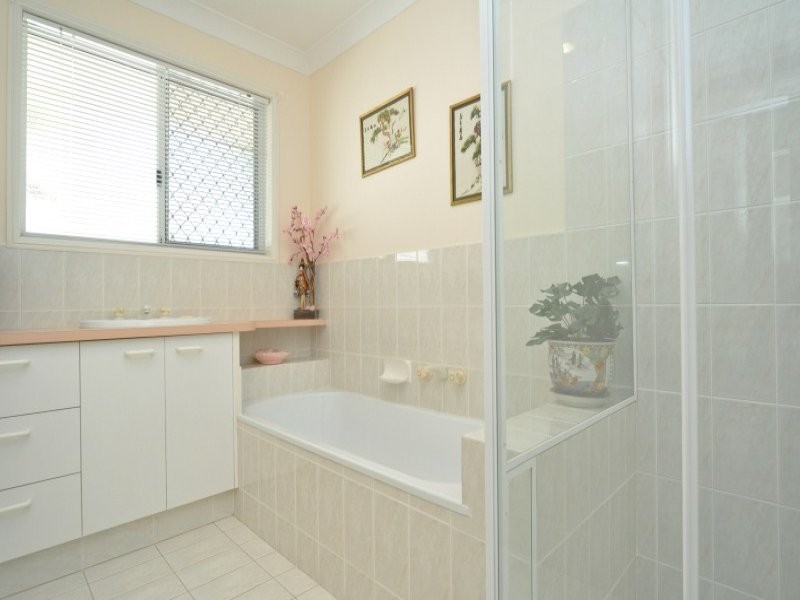 15 Clipper Court, Biggera Waters QLD 4216