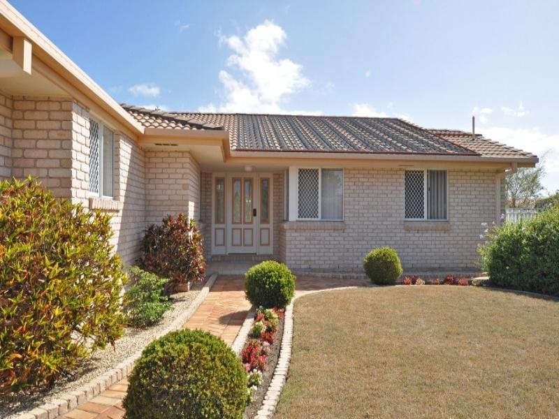 15 Clipper Court, Biggera Waters QLD 4216