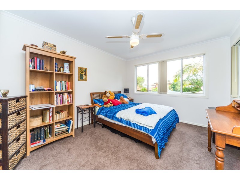 12/447 Pine Ridge Road, Runaway Bay QLD 4216