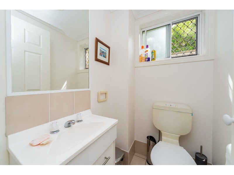 12/447 Pine Ridge Road, Runaway Bay QLD 4216