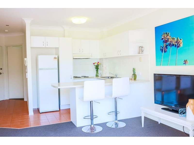 24/416 Marine Parade, Biggera Waters QLD 4216