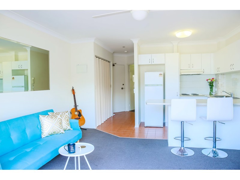 24/416 Marine Parade, Biggera Waters QLD 4216