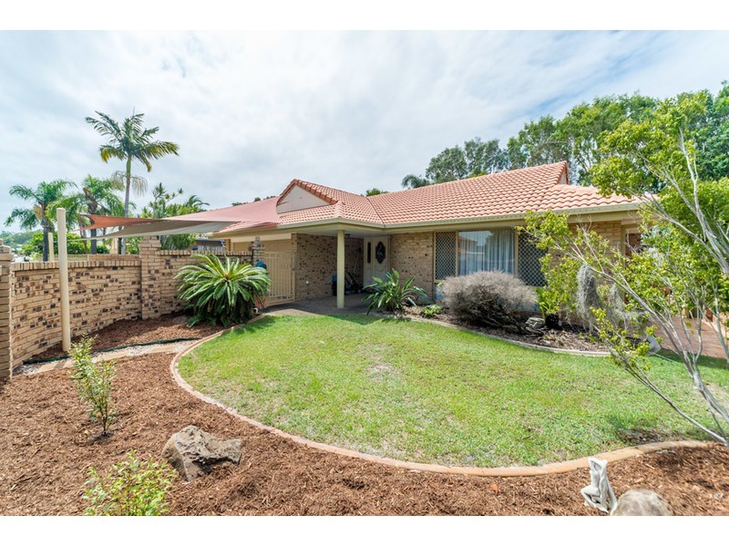 69 Lae Drive, Runaway Bay QLD 4216