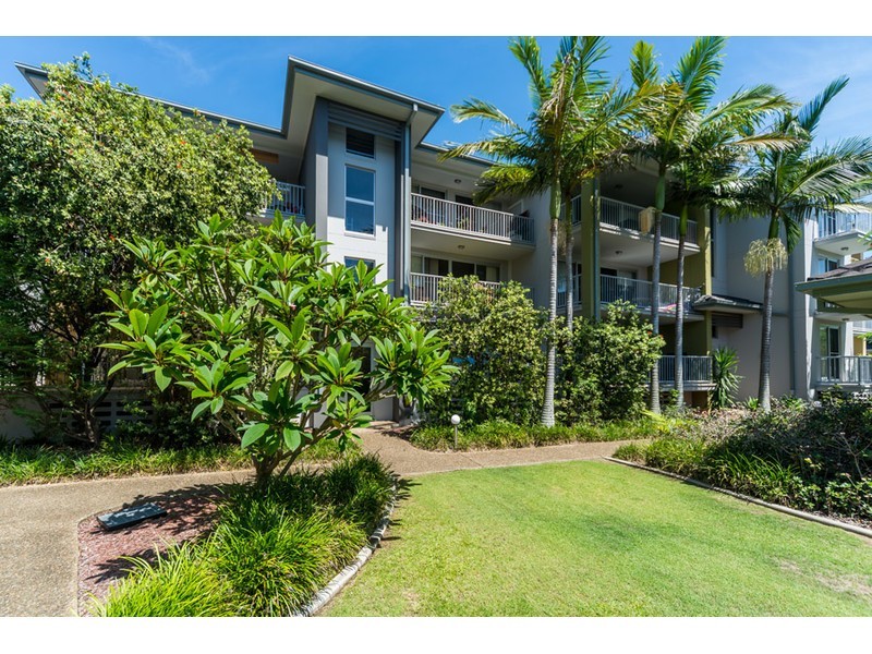 12/22 Oleander Avenue, Biggera Waters QLD 4216