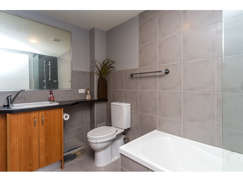 12/22 Oleander Avenue, Biggera Waters QLD 4216