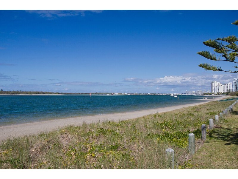 3/408 Marine Parade, Biggera Waters QLD 4216