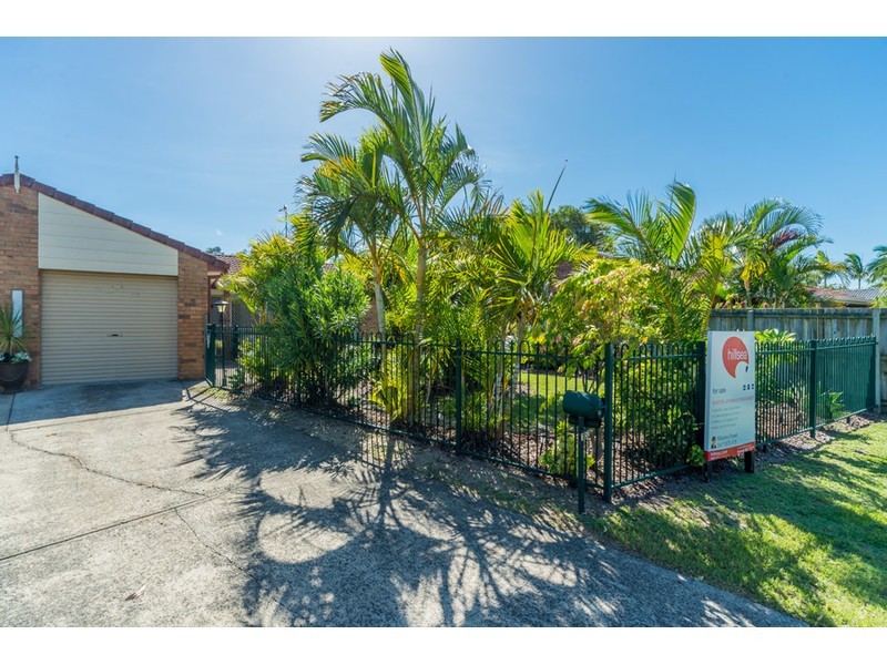 1/52 Kangaroo Avenue, Coombabah QLD 4216